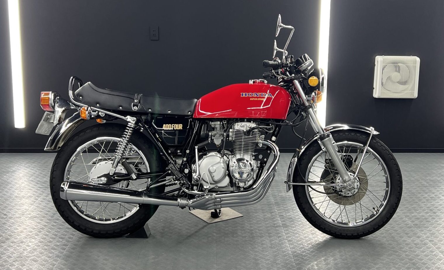 【マジベル セラミックRGC / VOCフリー】HONDA　CB400F  施工実績のご紹介